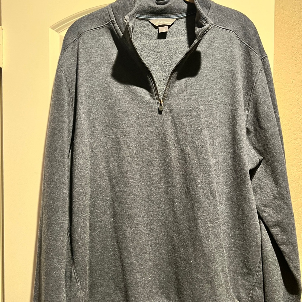 Eddie Bauer Men's Navy/Gray Zip-Up Sweater